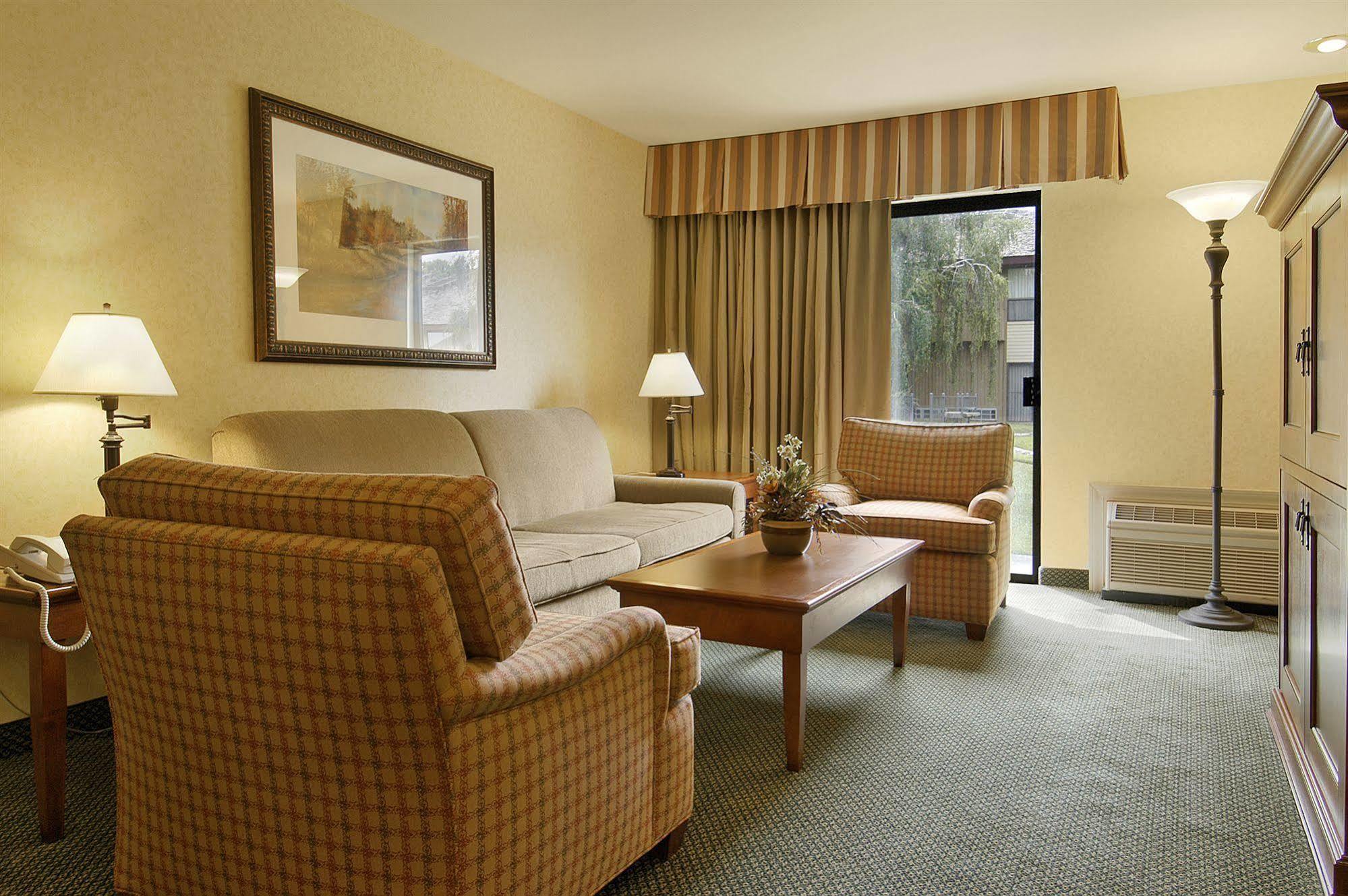 Red Lion Hotel Kennewick Columbia Center מראה חיצוני תמונה