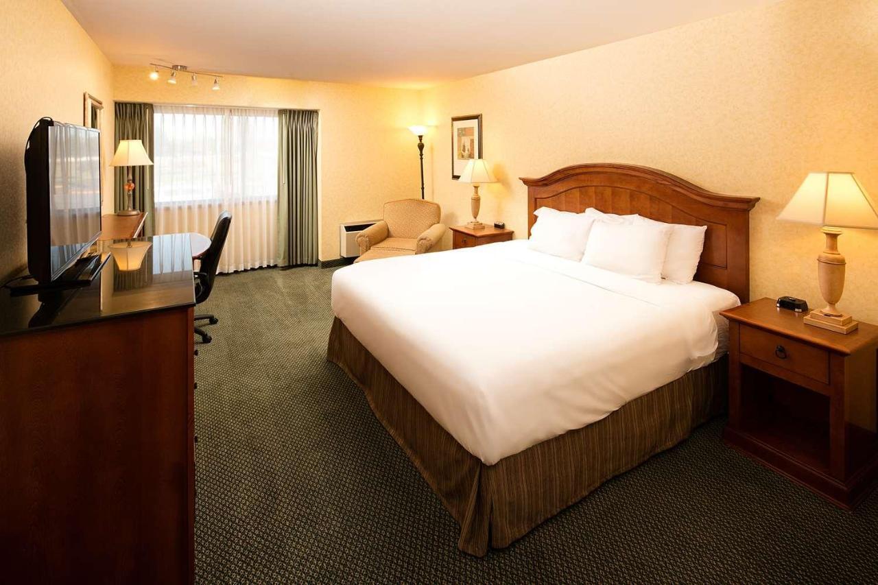 Red Lion Hotel Kennewick Columbia Center מראה חיצוני תמונה